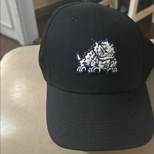 Black Cap with Embroidered Design TCU horned frogs